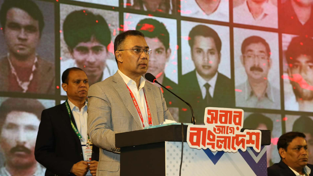 দেশের মানুষ গণতন্ত্রের পথে হাঁটতে শুরু করেছে: তারেক রহমান