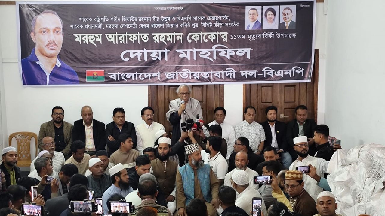 তারেক রহমান নির্বাচনী আইন মেনেই প্রচারণা চালাচ্ছেন: রুহুল কবির রিজভী