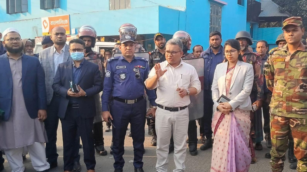 নির্ভয়ে ভোট দিতে ভোটারদের প্রতি প্রশাসনের আহ্বান