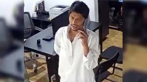 ‘বেডরুমে গিয়ে বউ-বাচ্চাসহ তোকে গুলি করে আসব’ বলা যুবদল নেতা গ্রেপ্তার