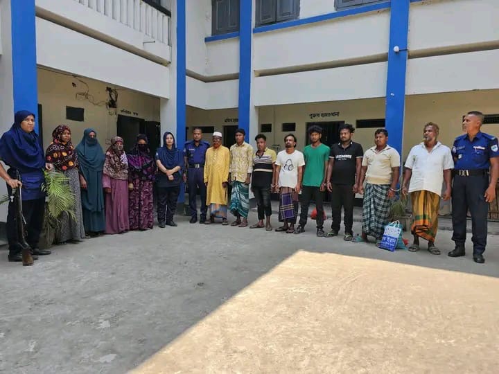 চৌগাছায় পুলিশের বিশেষ অভিযানে  গ্রেফতার ১৩